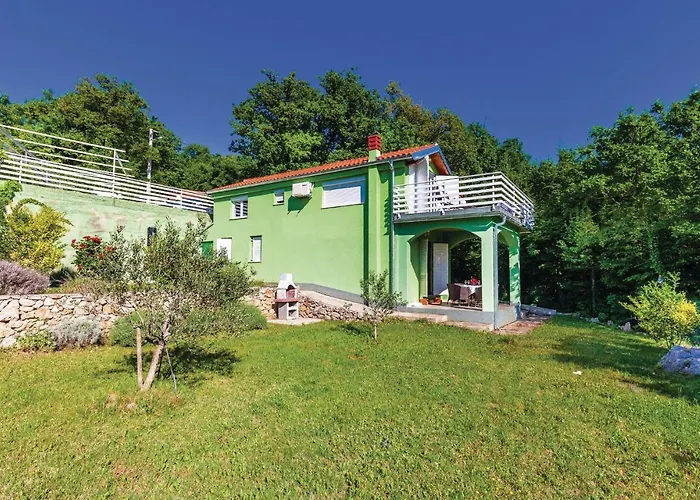 2 Bedroom Amazing In Crikvenica