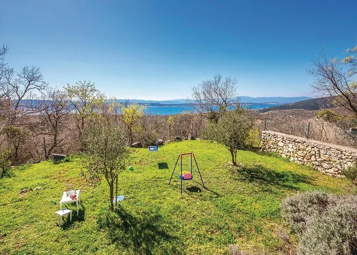 2 Bedroom Amazing In Casa vacanze *