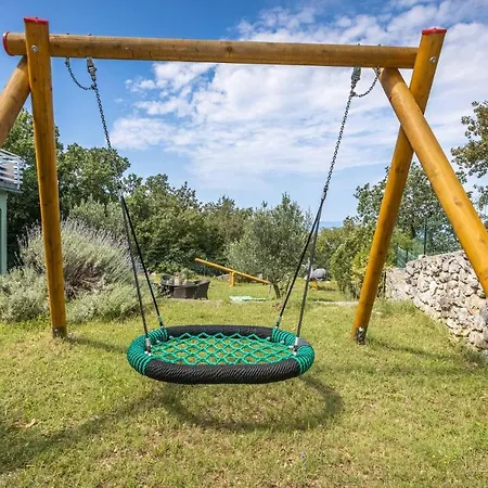 2 Bedroom Amazing In *