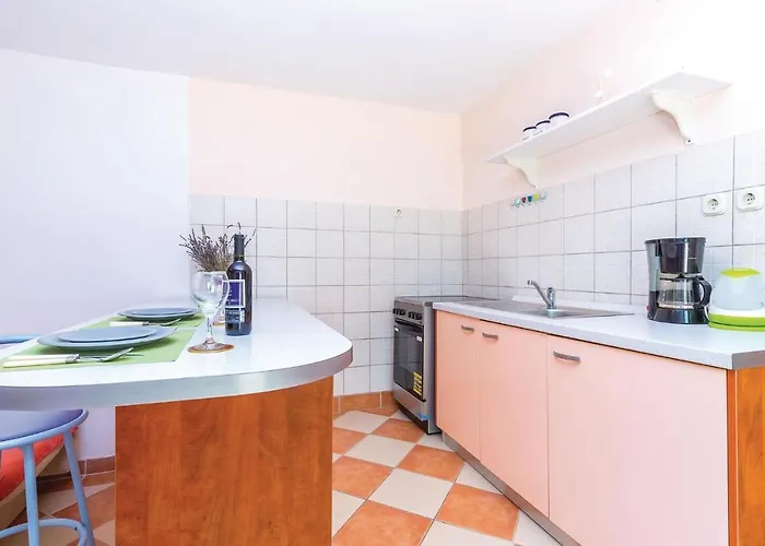 2 Bedroom Amazing In *