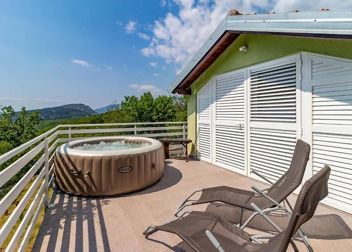 2 Bedroom Amazing In *